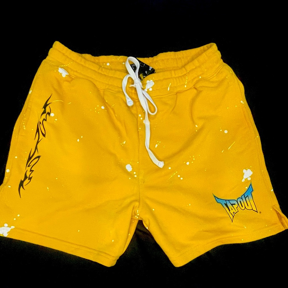 Rare tapout collection skater shorts forever 21 headquarters in California!